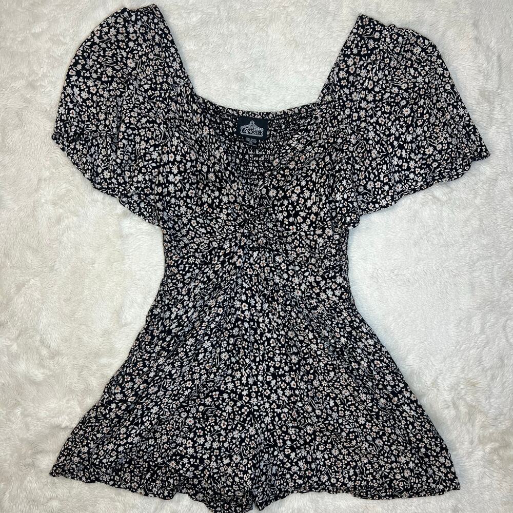 Black Floral Puff Sleeve Romper Indie Cottagecore Womenβs Jumper Size Medium